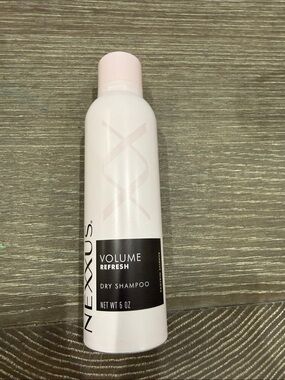 NWT Nexxus Volume Refresh Dry Shampoo